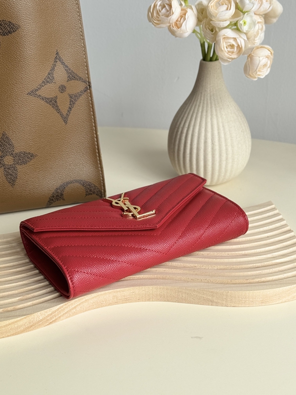 イヴサンローラン財布側面デザイン